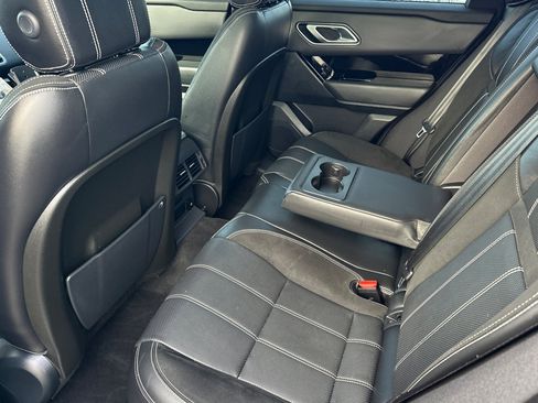 Used 2020 Land Rover Range Rover Velar R-Dynamic S image 12