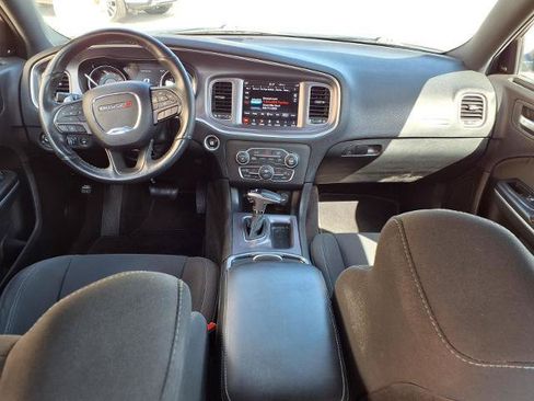 Used 2019 Dodge Charger Scat Pack w/ Navigation & Travel Group RWD image 4