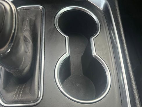 Used 2020 Chevrolet Traverse RS image 16