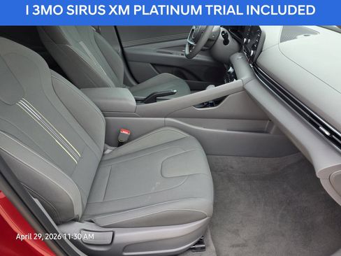 Certified 2025 Hyundai Elantra Sport FWD image 13