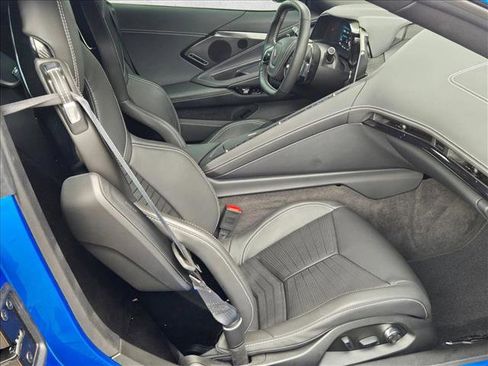 Used 2025 Chevrolet Corvette Stingray Preferred Cpe w/ Z51 Performance Package image 21