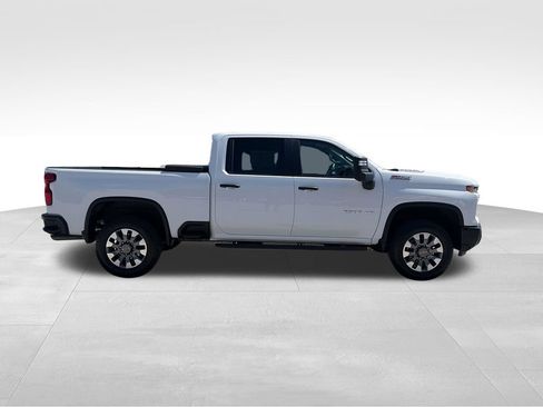 Used 2025 Chevrolet Silverado 2500 Custom w/ Z71 Off-Road Package AWD/4WD image 7