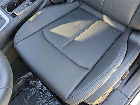 New 2025 Audi Q3 2.0T Premium image 4