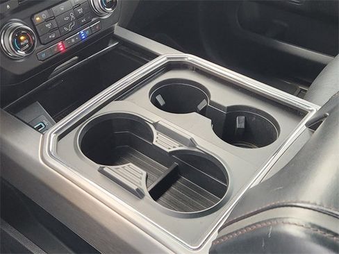 Used 2018 Ford F350 Platinum w/ Platinum Ultimate Package image 16