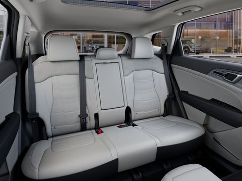 New 2027 Kia Sportage SX Prestige AWD/4WD image 16