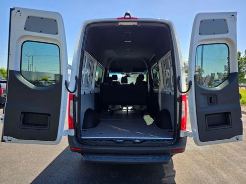 New 2026 Mercedes-Benz Sprinter 2500 image 15