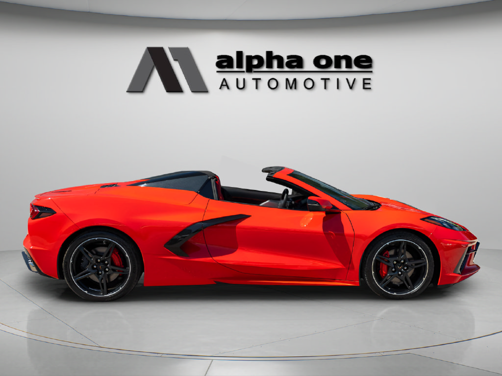 Used 2020 Chevrolet Corvette Stingray Premium Conv w/ 3LT Preferred Equipment Group RWD image 4