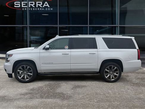 Used 2017 Chevrolet Suburban Premier image 2