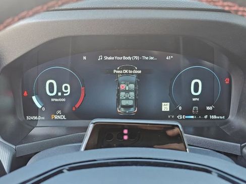 Used 2025 Ford Explorer ST-Line image 12