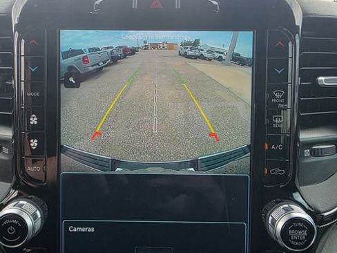 Used 2022 RAM 1500 Limited w/ Off Road Group AWD/4WD image 18