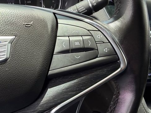 Used 2023 Cadillac XT5 Premium Luxury FWD image 25