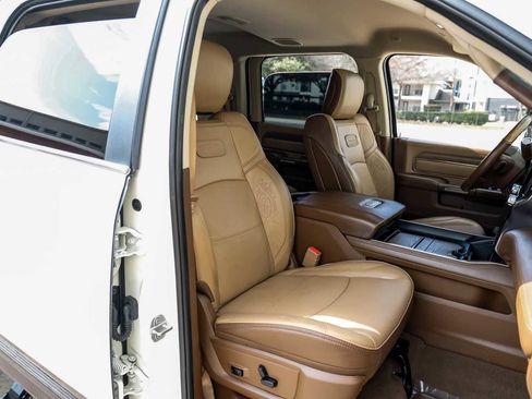 Used 2021 RAM 3500 Limited image 41