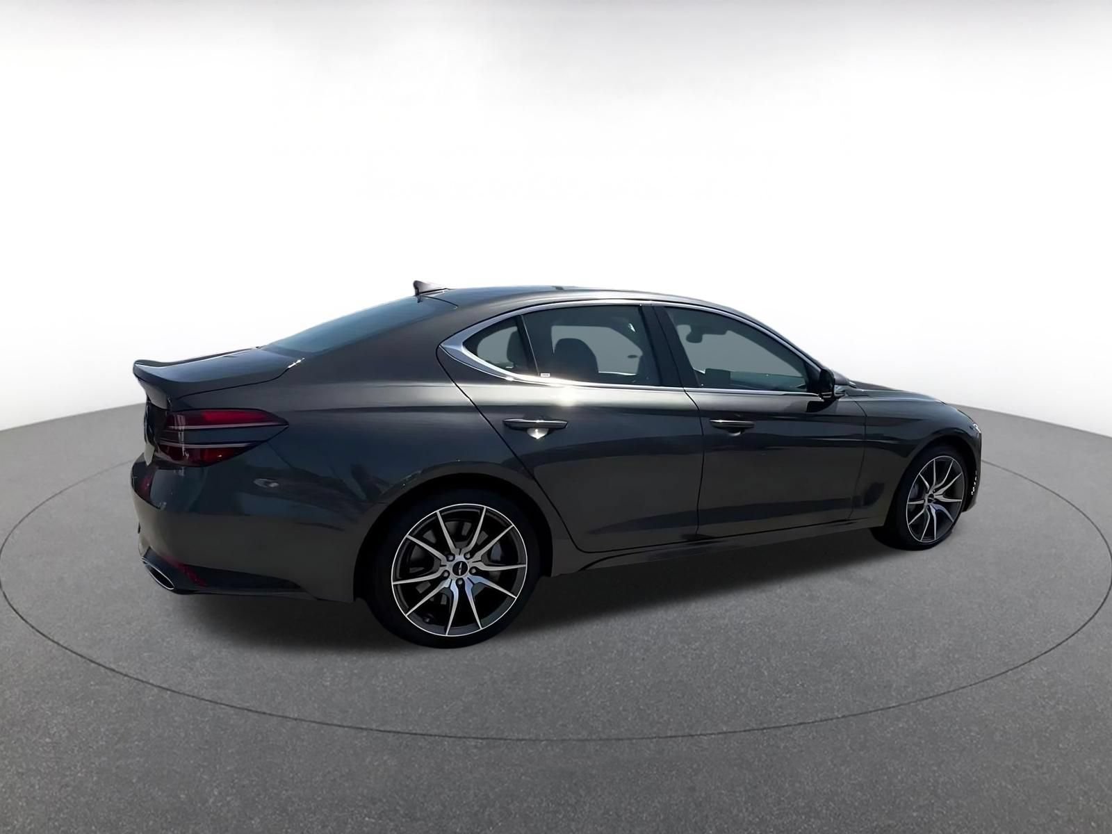 Used 2026 Genesis G70 2.5T RWD image 21