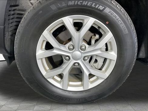 Used 2023 Jeep Grand Cherokee Limited AWD/4WD image 31
