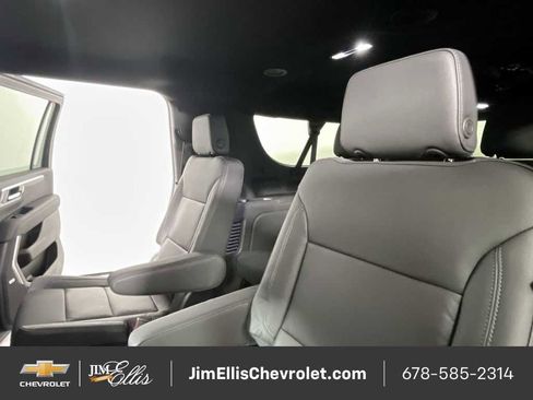 New 2026 Chevrolet Suburban LT w/ Comfort Package image 49