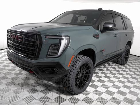 Used 2025 GMC Yukon AT4 Ultimate image 8
