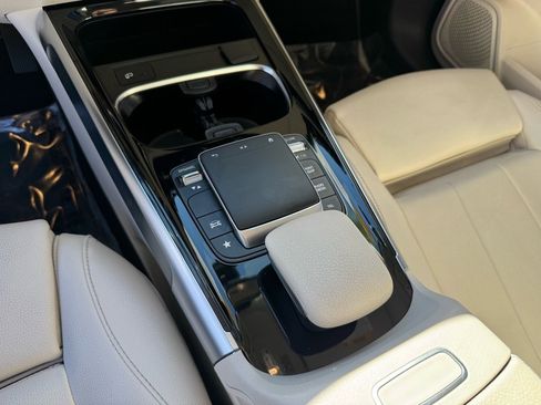 Certified 2021 Mercedes-Benz GLB 250 image 15