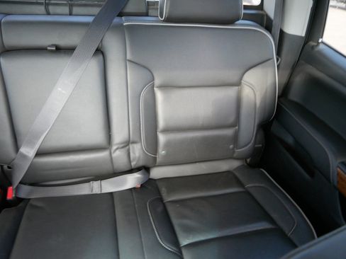 Used 2018 Chevrolet Silverado 1500 High Country image 14