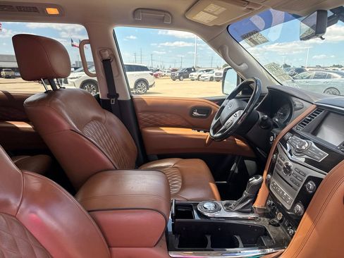 Used 2018 INFINITI QX80 2WD w/ Deluxe Technology Package image 29
