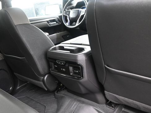 Used 2025 Chevrolet Silverado 1500 ZR2 w/ Technology Package AWD/4WD image 16