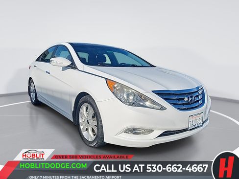 Used 2013 Hyundai Sonata Limited w/ Premium Pkg image 1