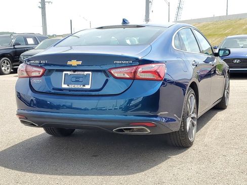 Used 2019 Chevrolet Malibu Premier w/ Sun and Wheel Package FWD image 3