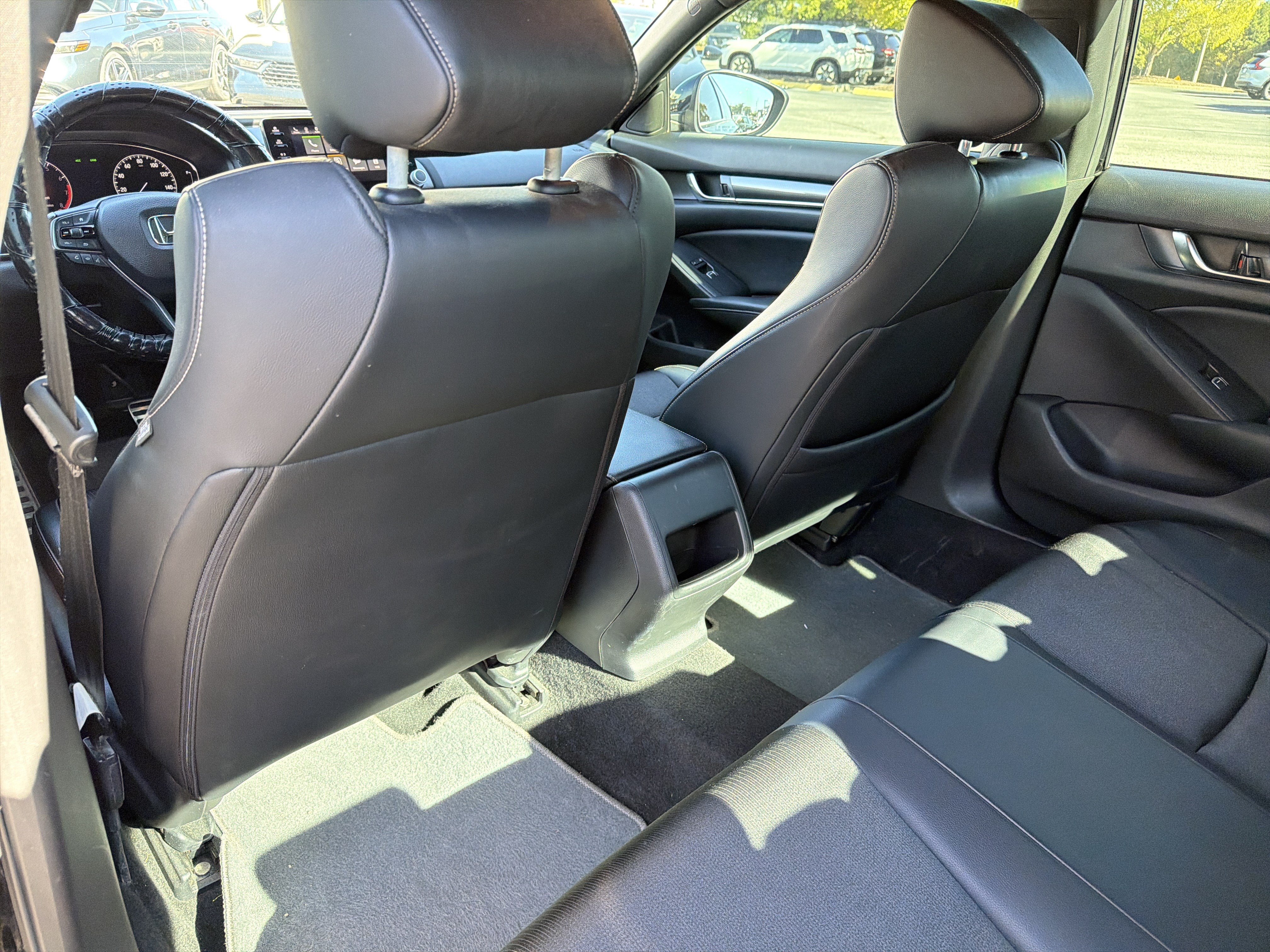 Used 2018 Honda Accord Sport image 18