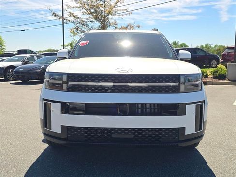 Used 2025 Hyundai Santa Fe Calligraphy image 8