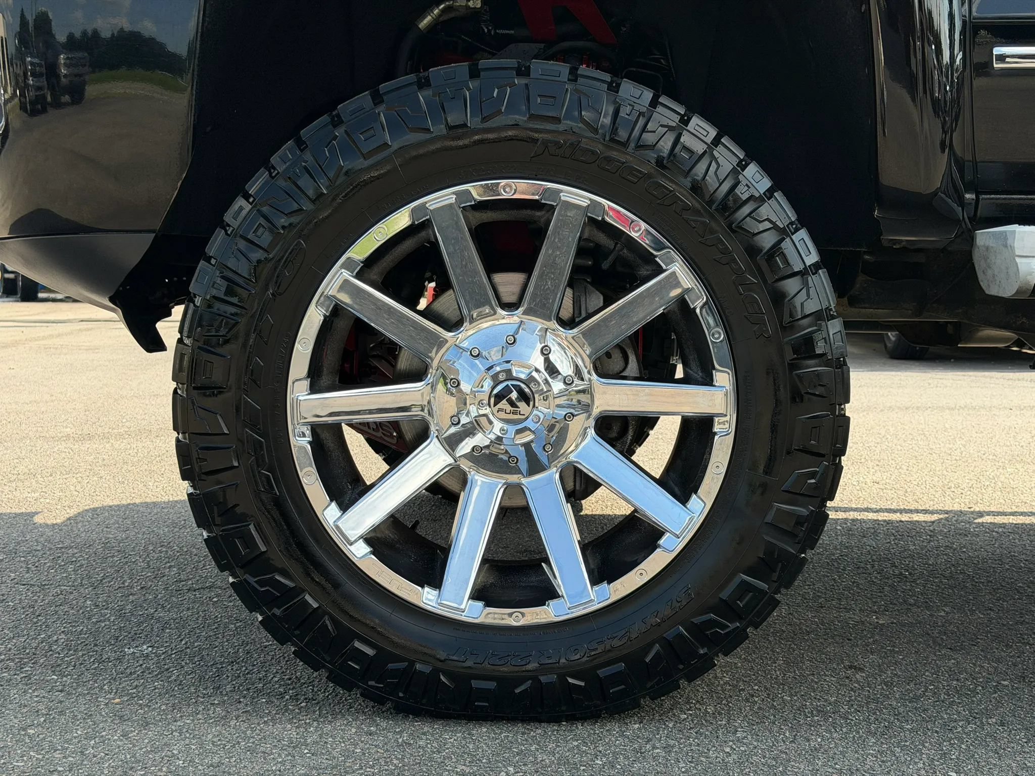 Used 2015 Chevrolet Silverado 2500 High Country w/ Duramax Plus Package AWD/4WD image 14