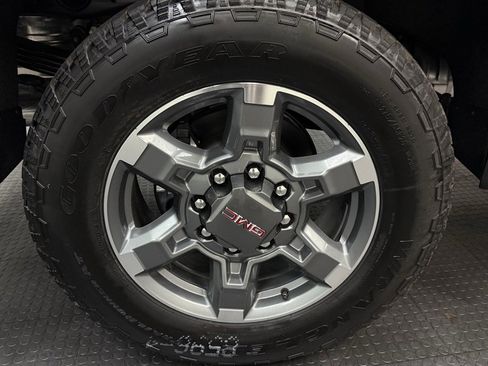 New 2026 GMC Sierra 2500 SLE image 12