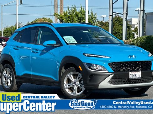 Used 2023 Hyundai Kona SEL AWD/4WD image 1