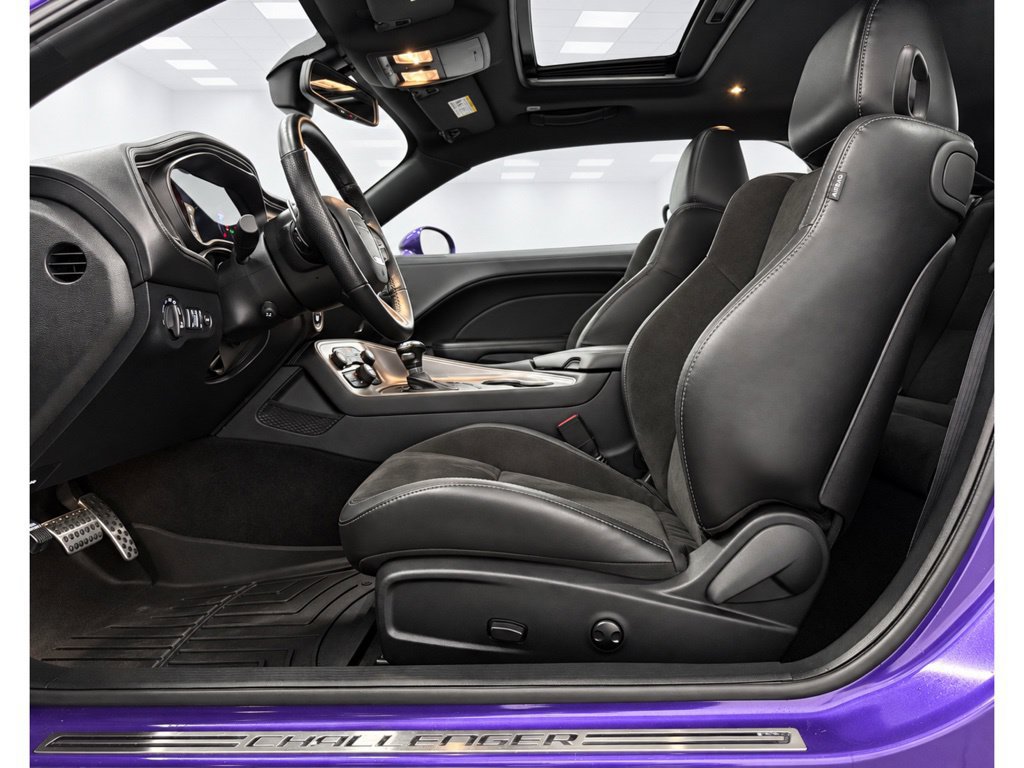 Used 2023 Dodge Challenger R/T w/ Plus Package RWD image 21