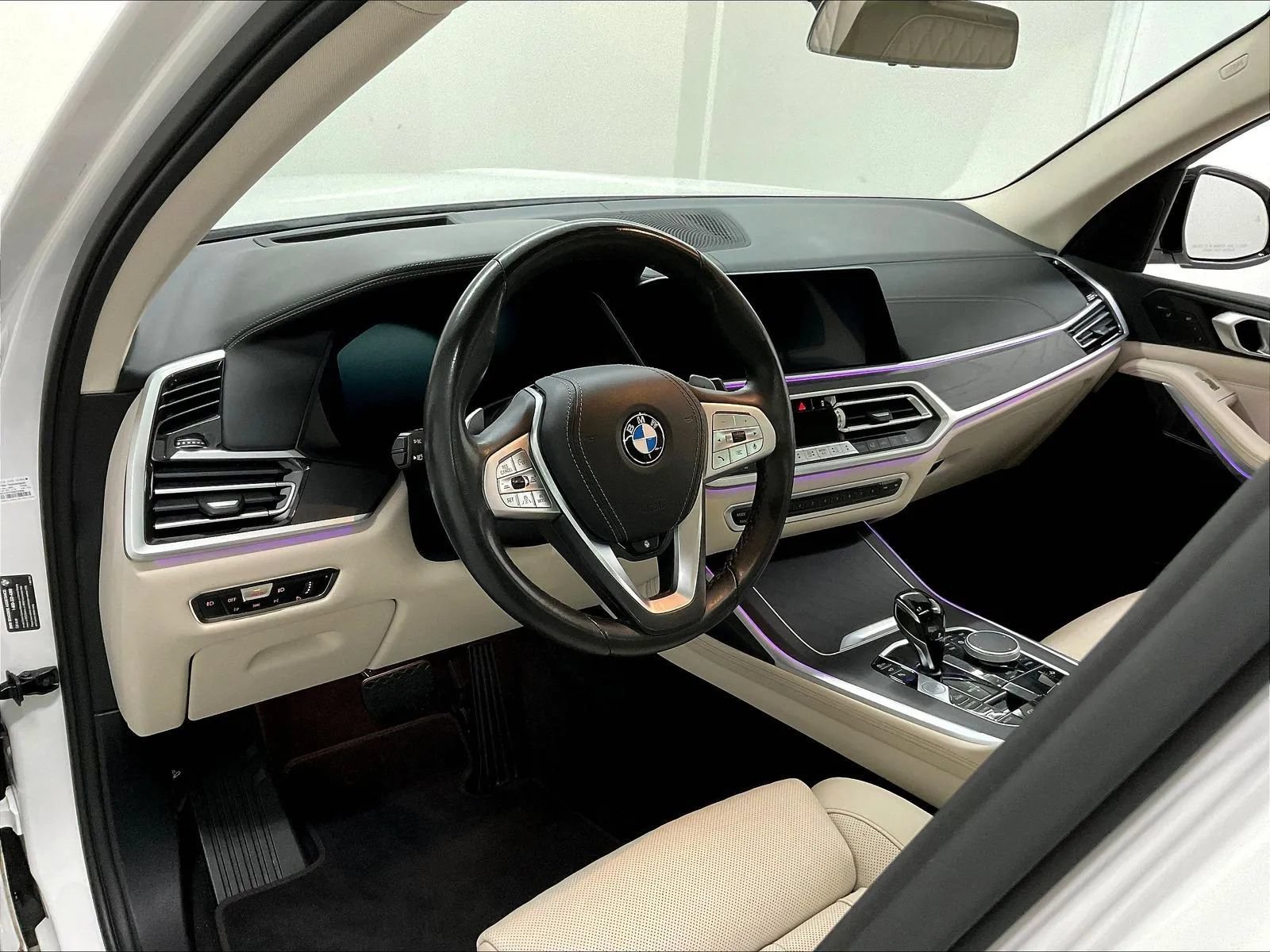 Used 2022 BMW X7 xDrive40i w/ Premium Package AWD/4WD image 10