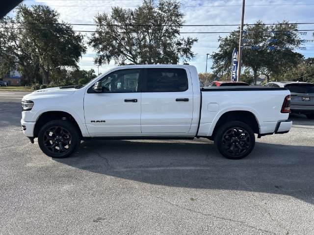 Used 2024 RAM 1500 Limited AWD/4WD image 7