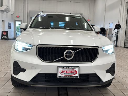 Used 2023 Volvo XC40 B5 Core w/ Convenience Package AWD/4WD image 10