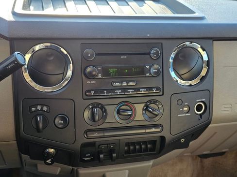 Used 2008 Ford F250 image 36