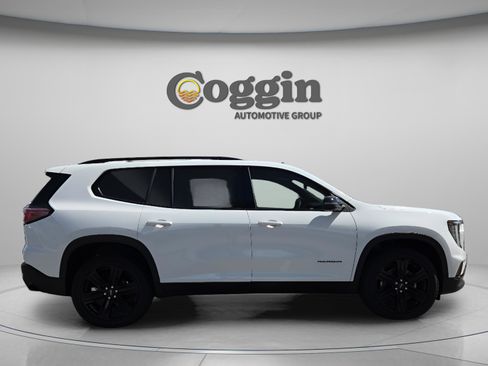 New 2026 GMC Acadia Elevation w/ Black Edition image 7