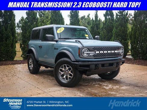 Used 2021 Ford Bronco Badlands image 1