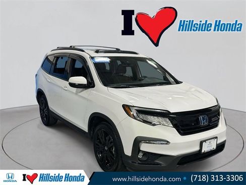 Certified 2022 Honda Pilot Black Edition image 4