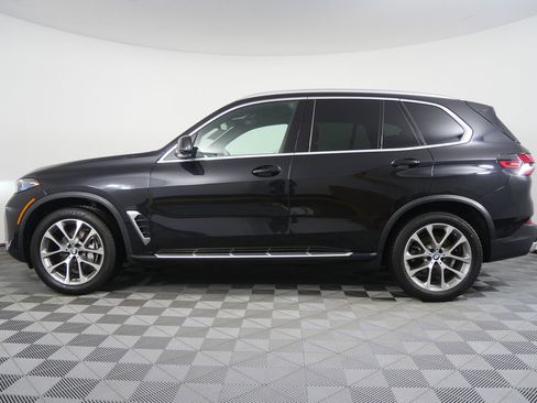 Used 2024 BMW X5 xDrive40i w/ Premium Package AWD/4WD image 6