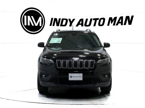 Used 2019 Jeep Cherokee Latitude Plus w/ Comfort/Convenience Group AWD/4WD image 9