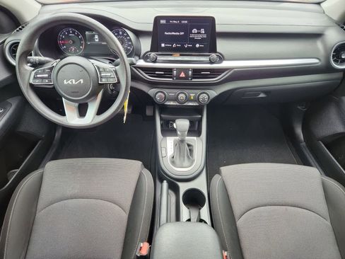 Certified 2022 Kia Forte LXS w/ LXS Technology Package FWD image 22