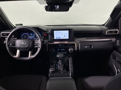 Certified 2025 Toyota Tacoma TRD Off-Road image 14