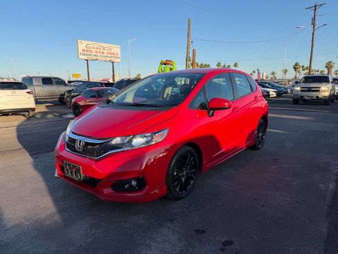 Used 2018 Honda Fit Sport image 3