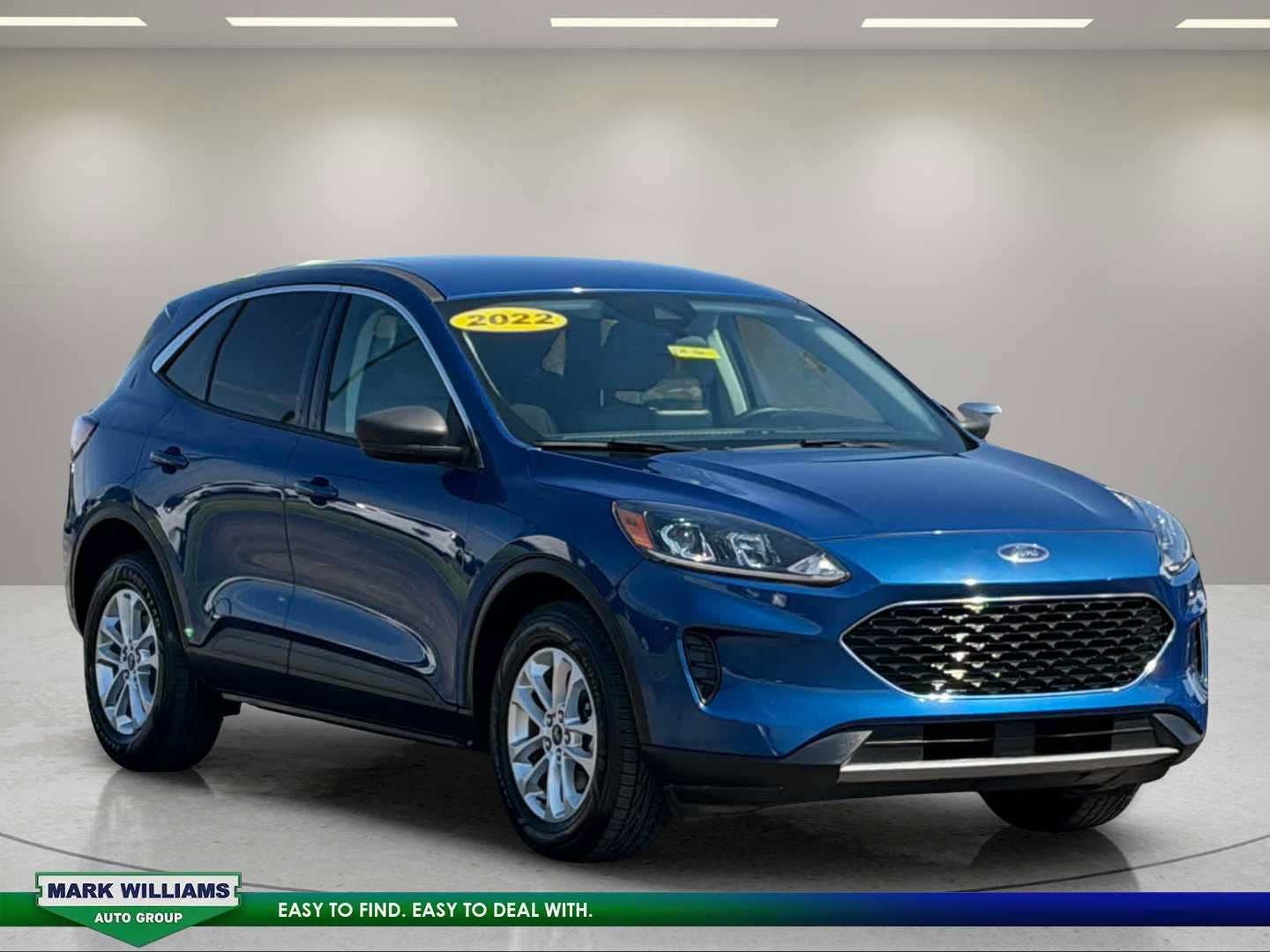 Used 2022 Ford Escape SE AWD/4WD image 2