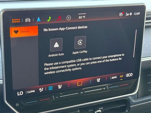 New 2025 Volkswagen ID. Buzz Pro S image 18