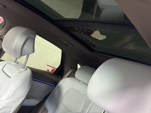 New 2026 Genesis GV70 2.5T Advanced AWD/4WD image 11