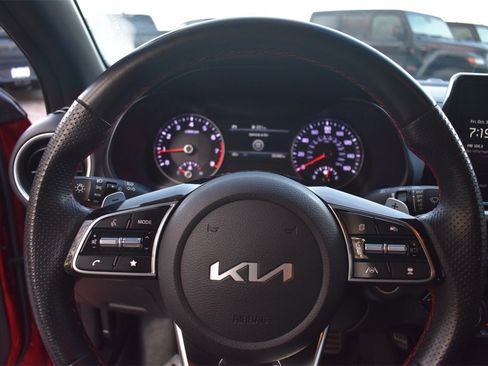 Used 2023 Kia Forte GT image 27