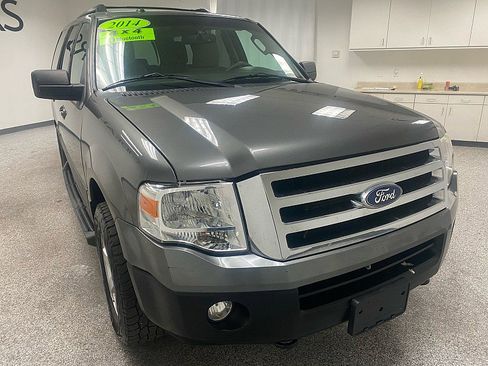 Used 2014 Ford Expedition XL image 3