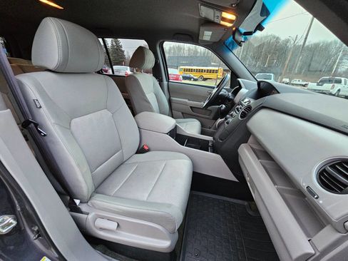 Used 2015 Honda Pilot LX image 17